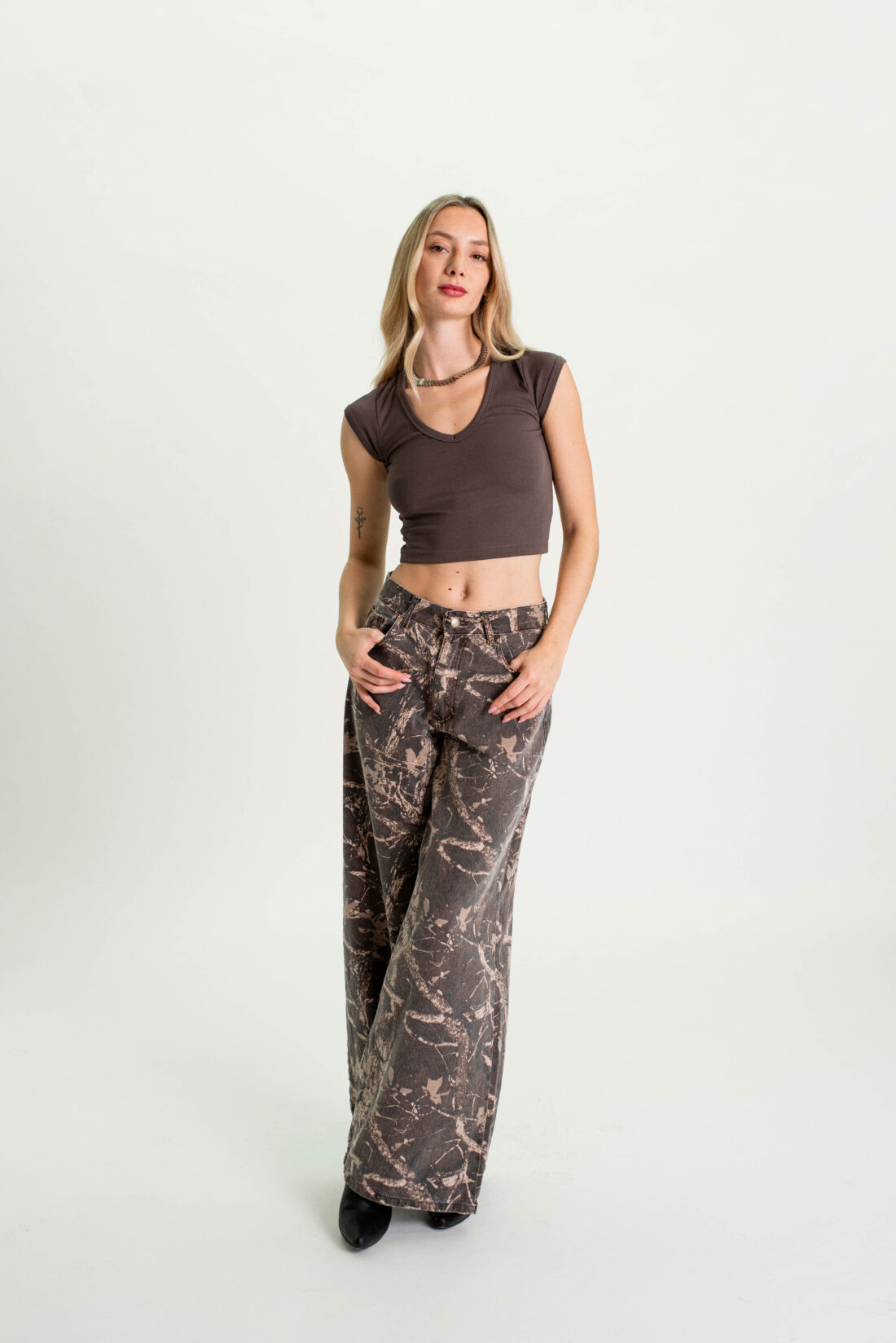 [11274] wideleg camuflado arbol