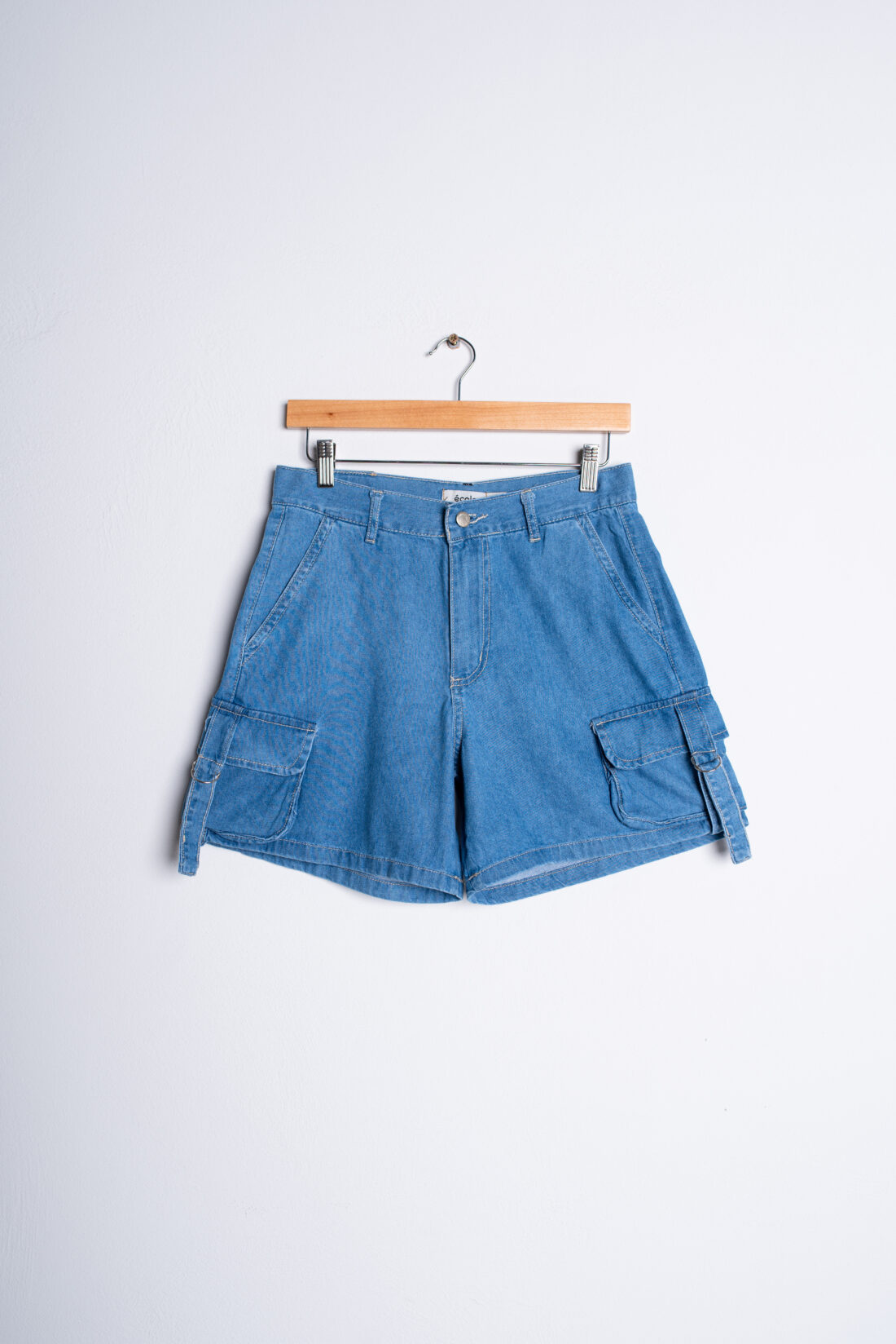 [12013] short cargo celeste hebilla