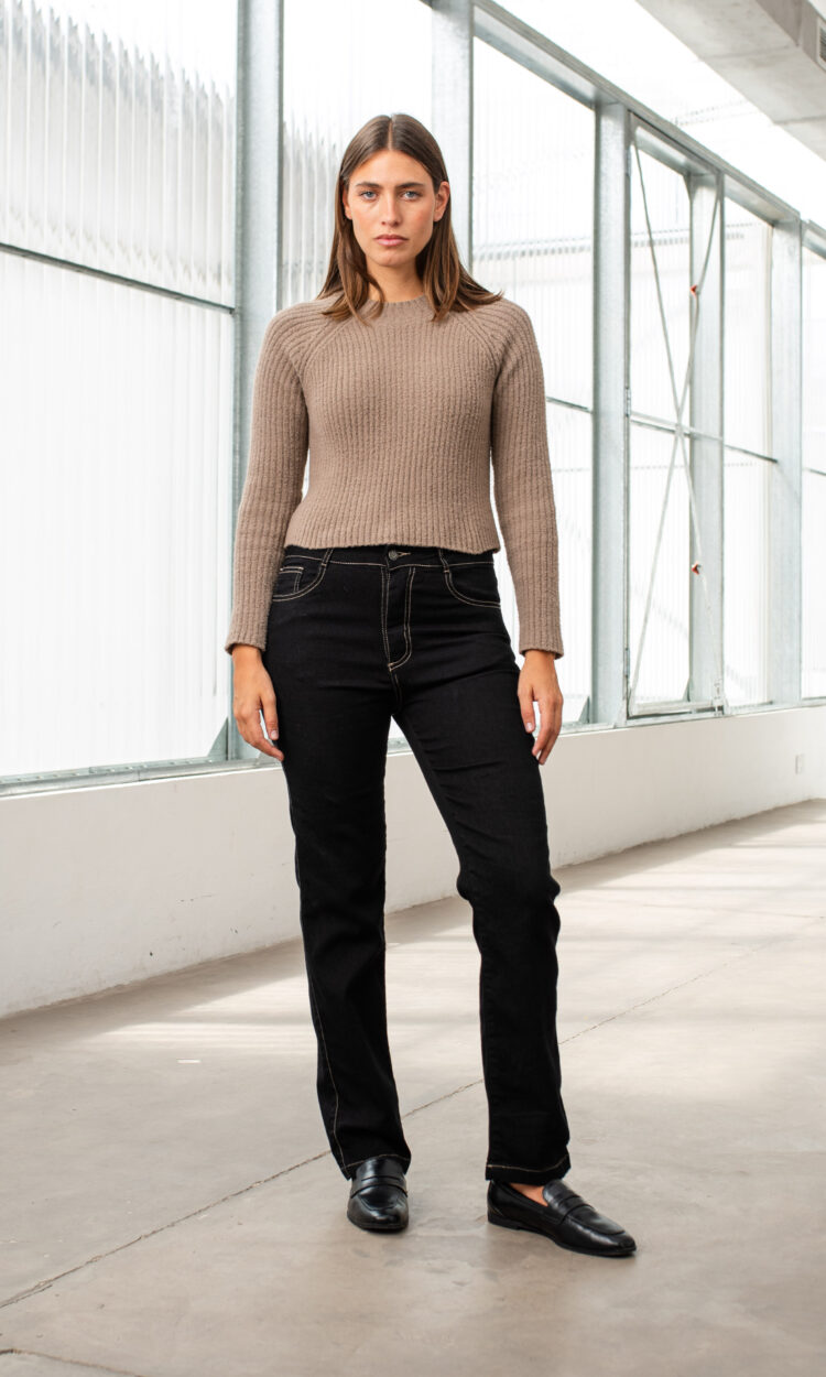 15205-EP | SEMI RECTO NEGRO PESPUNTE CAMEL