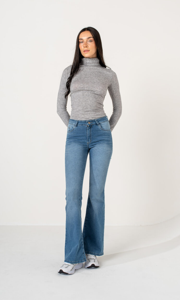 11294 | FLARED VIEL CELESTE BIGOTES