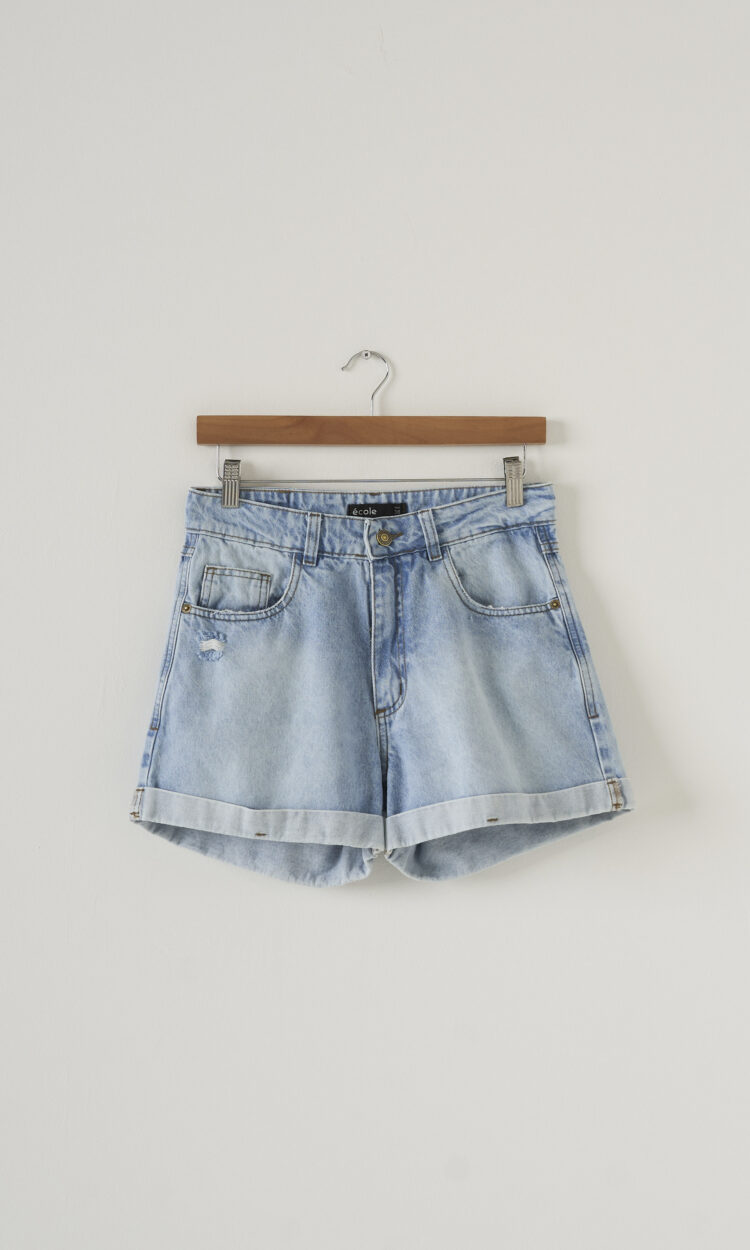 S4505-ES | SHORT DOBLADILLO CELESTE ROTO